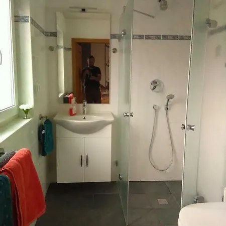 Konukevi Gaestehaus Kleine Lana 3*